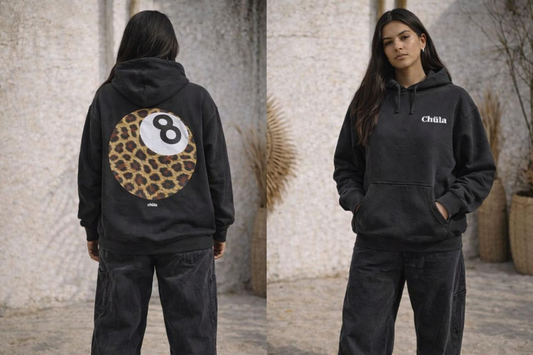 NUEVA HOODIE  LUCKY WILD EIGHT (SUDADERA)