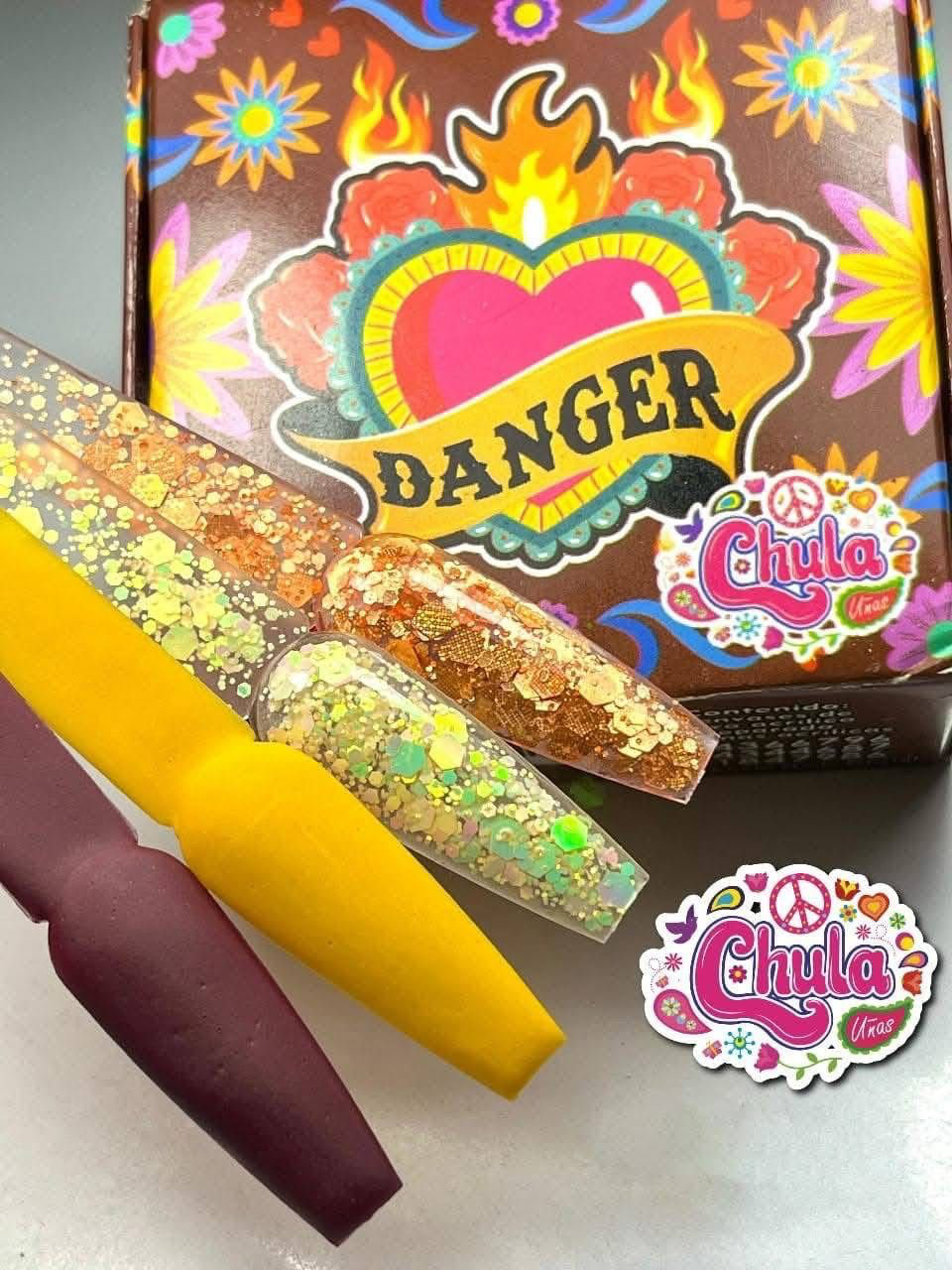 COLECCIONES DE ACRILICOS DANGER 4 PZAS (7 GR)